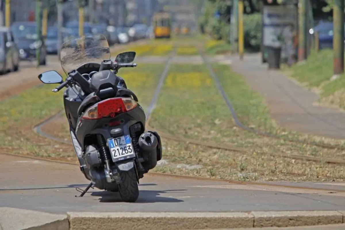 SYM Joymax 300i ABS (12)