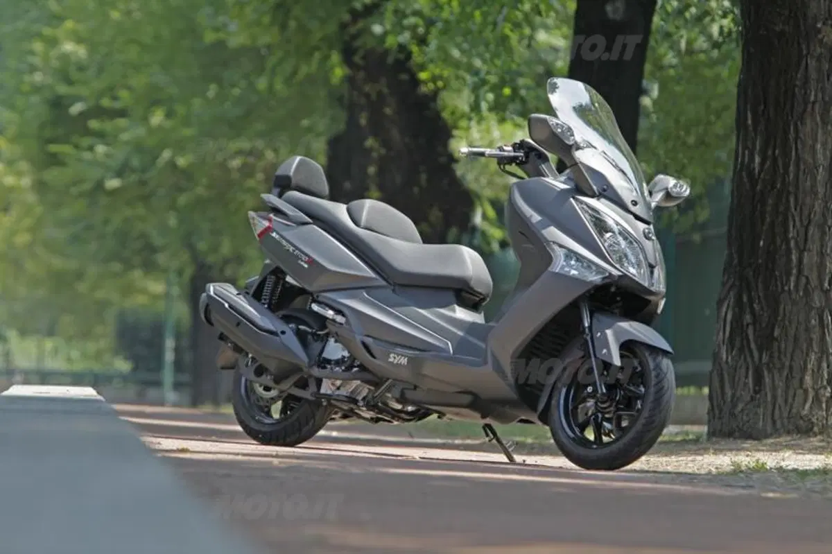 SYM Joymax 300i ABS (16)