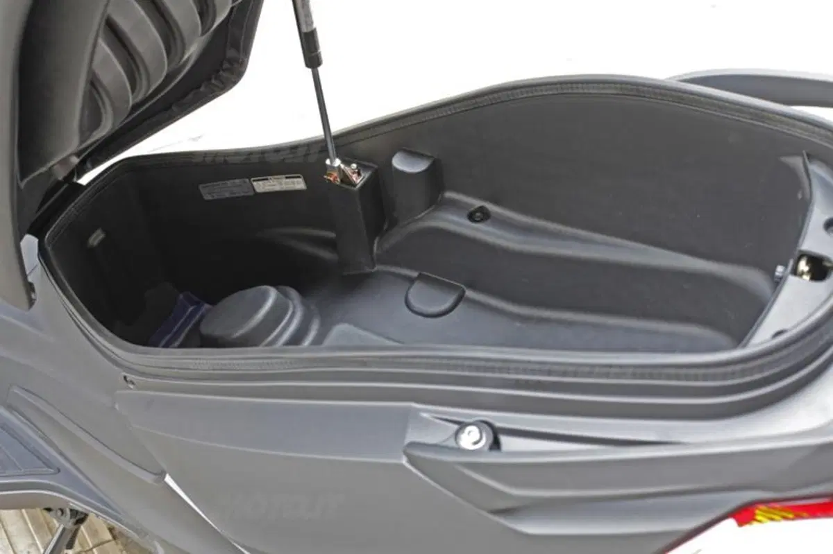 SYM Joymax 300i ABS (24)