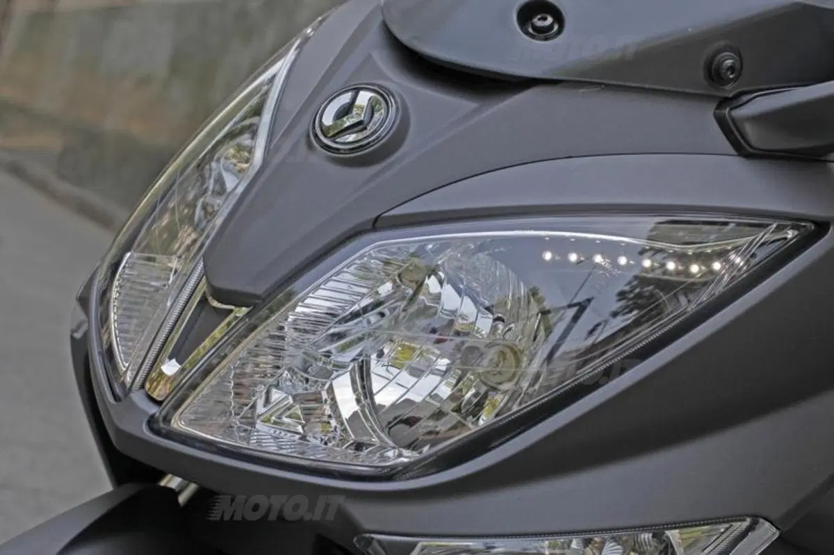 SYM Joymax 300i ABS (29)