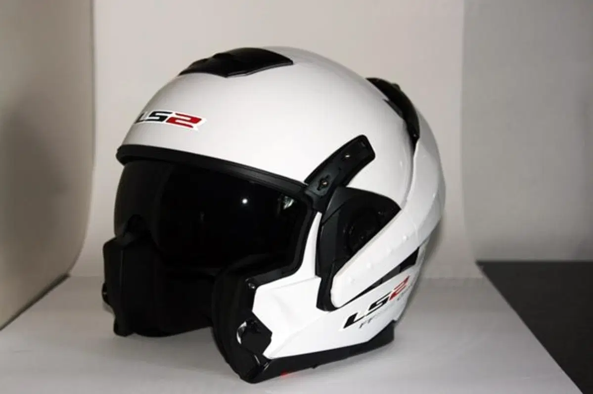 LS2 393 Convert, un modulare conveniente (31)