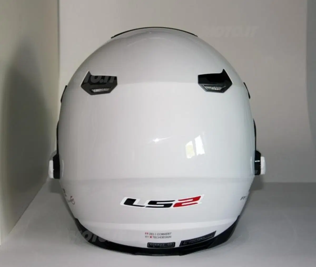 LS2 393 Convert, un modulare conveniente (32)