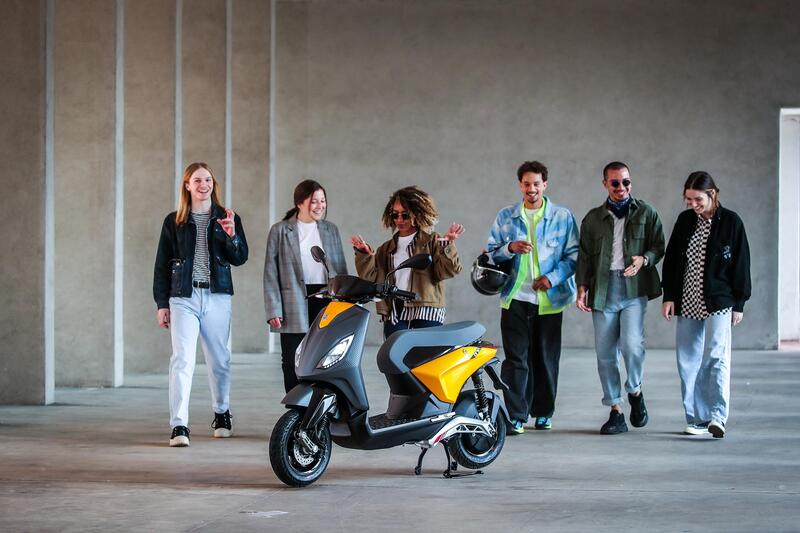 Piaggio ONE: arriva un nuovo scooter elettrico. In pi&ugrave; versioni. La presentazione su Tik Tok