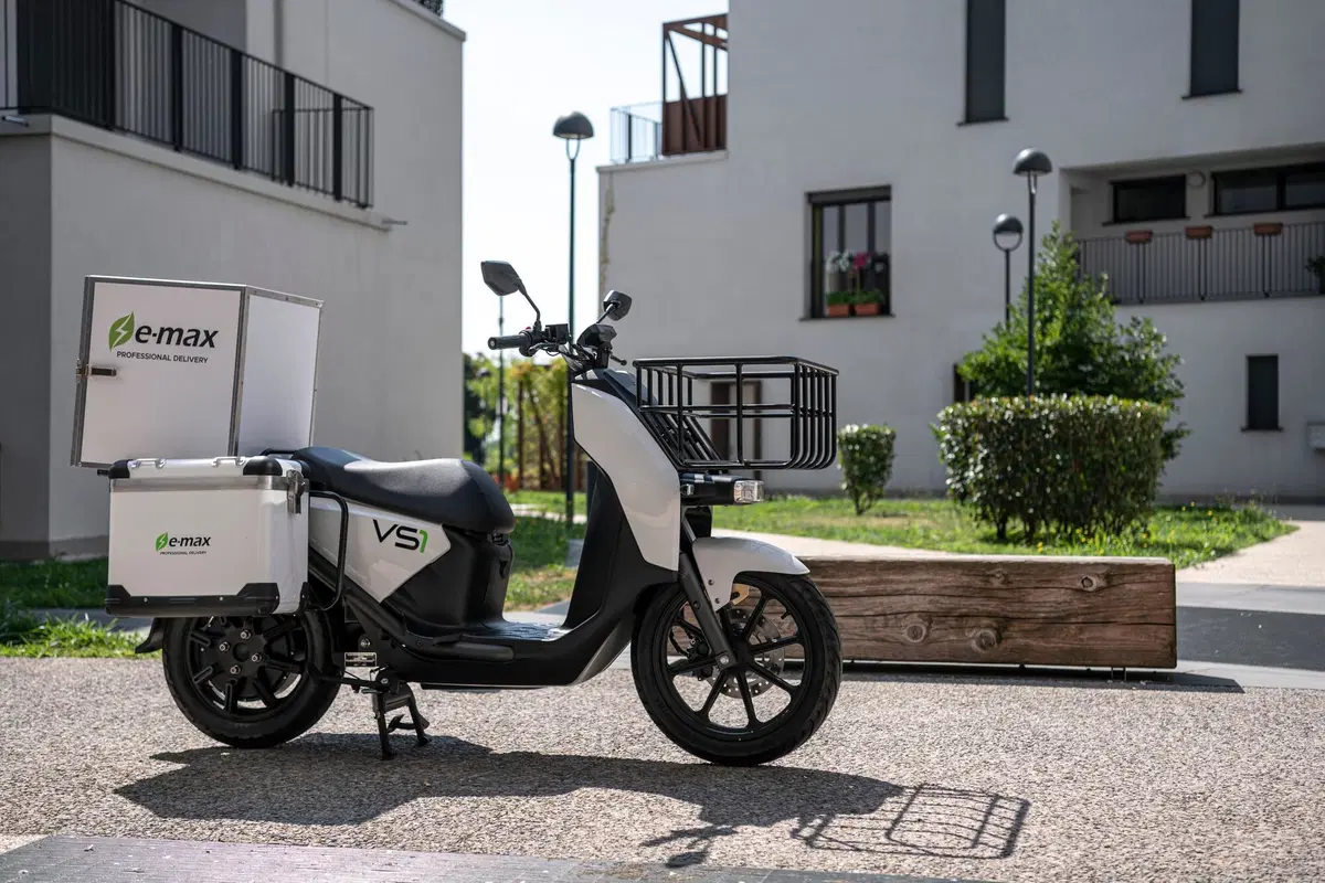 e-max, lo scooter elettrico da lavoro (3)