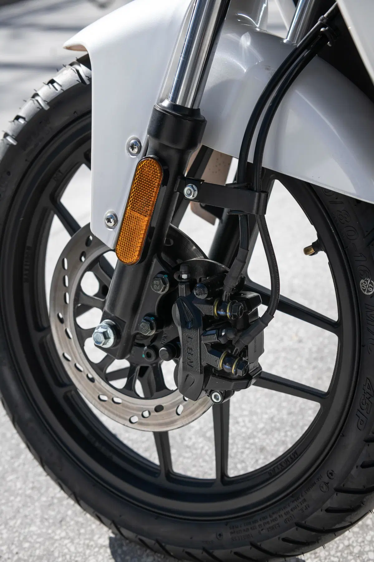 e-max, lo scooter elettrico da lavoro (16)