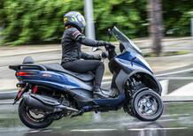 Piaggio MP3 400 HPE contro il meteo parigino!