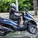 Piaggio MP3 400 HPE contro il meteo parigino!