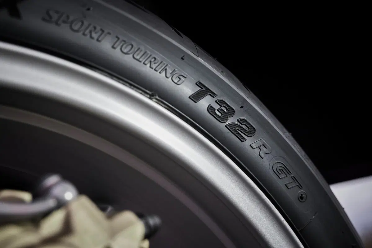 Bridgestone Battlax T32. Test su strada, 700 km! (5)
