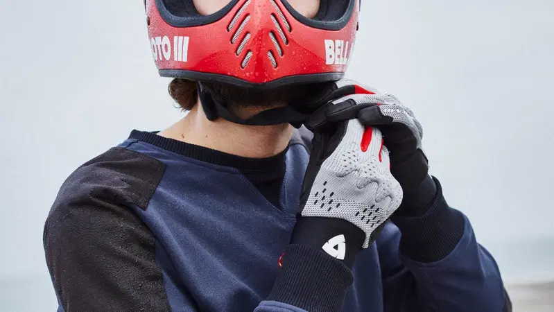 REV'IT!: felpe da moto Whitby e Cedar