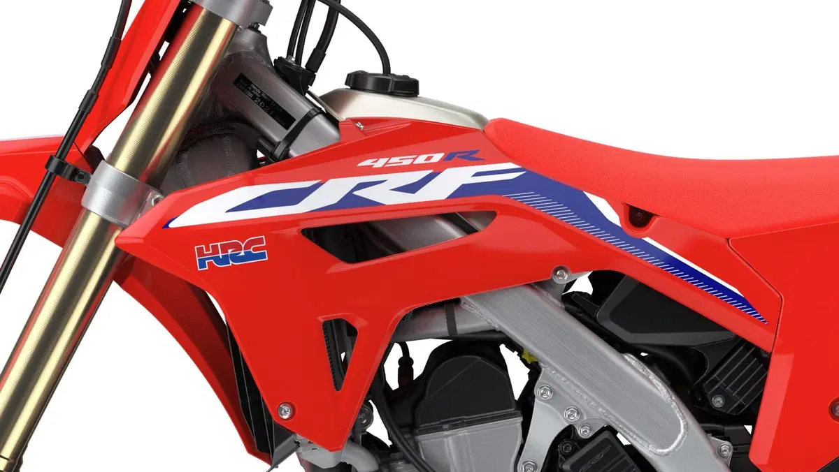 Honda CRF450R 2022: affinamenti per la moto che vince in MXGP (6)