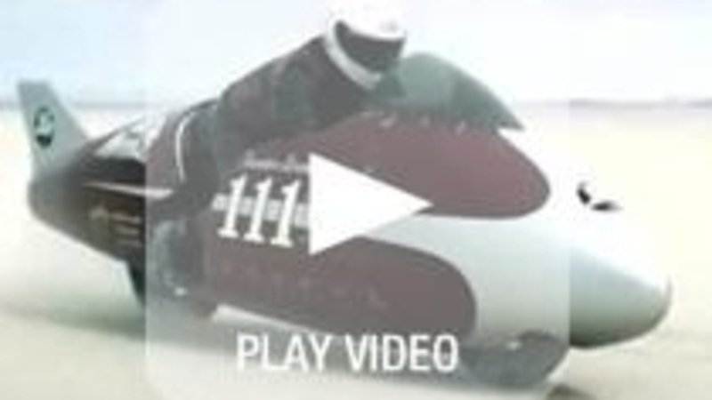 Indian, una Munro Replica per il Thunderstroke 111 (video)