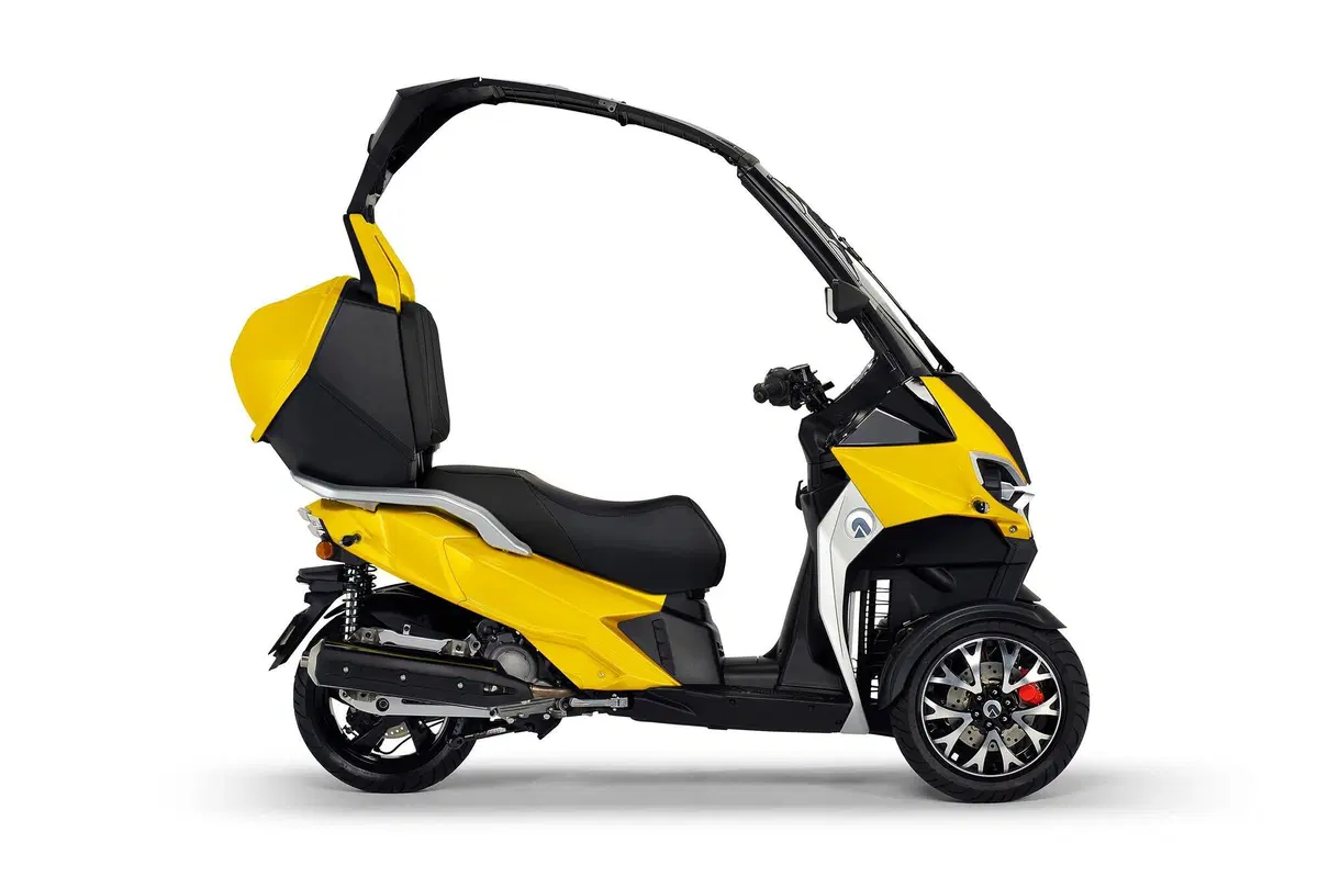 Adiva AD 1 AD 1 200 (2021 - 22) (15)