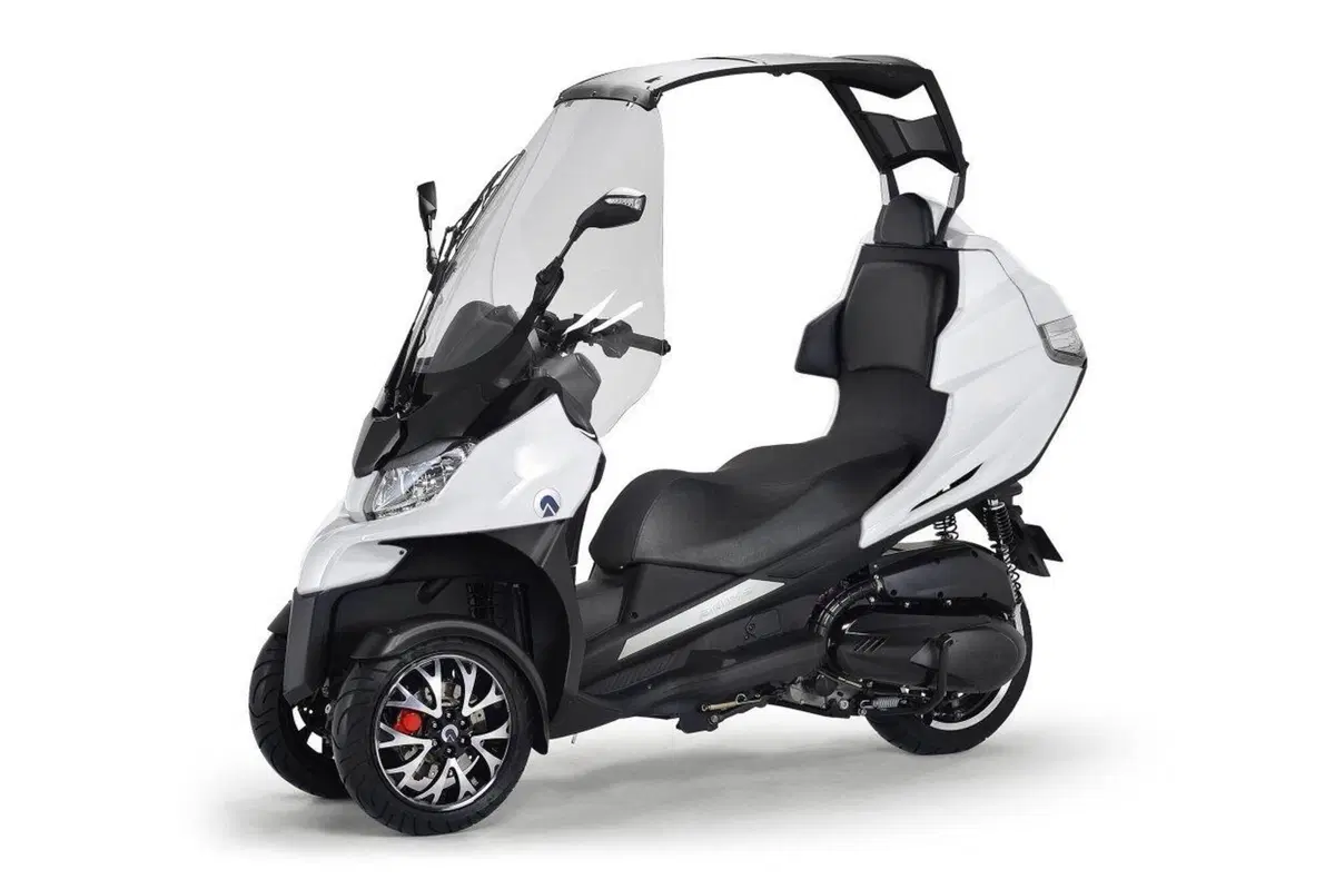 Adiva AD 3 AD 3 400 (2021 - 22) (15)