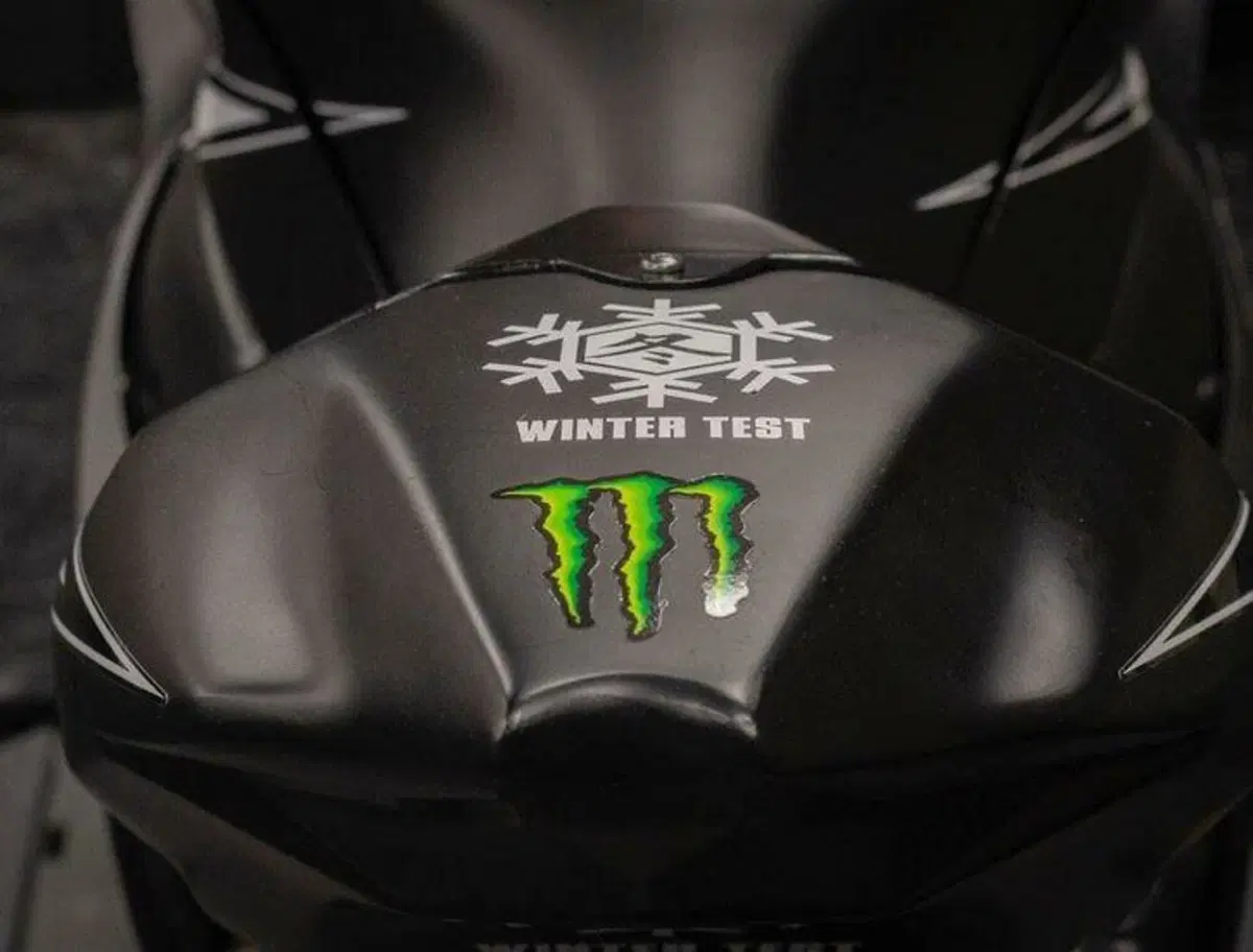 La Kawasaki di Rea o la Suter MotoGP? Affrettatevi, sono all'asta... (7)