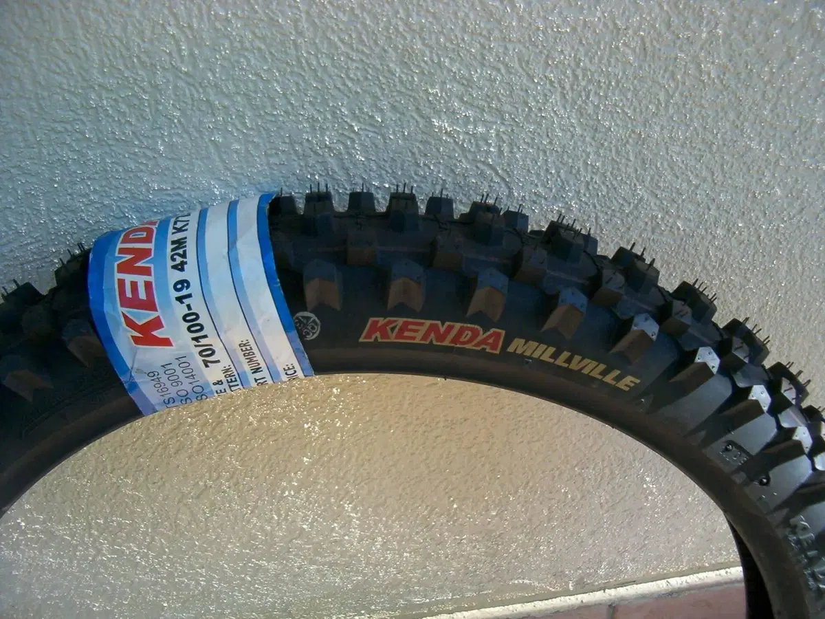 gomma cross kenda