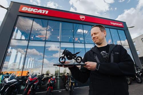 La Ducati Multistrada V4 numero 5.000 è stata comperata in Germania (5)