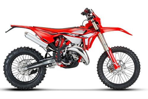 Beta RR Enduro 2022. Si rinnovano così gli otto modelli 2T e 4T (7)