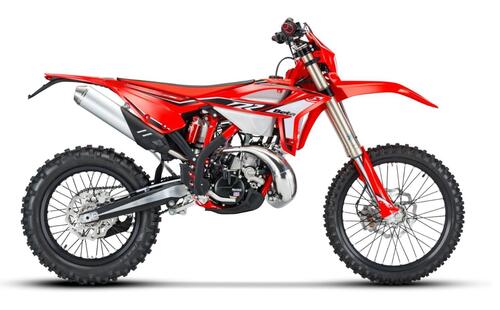 Beta RR Enduro 2022. Si rinnovano così gli otto modelli 2T e 4T (9)