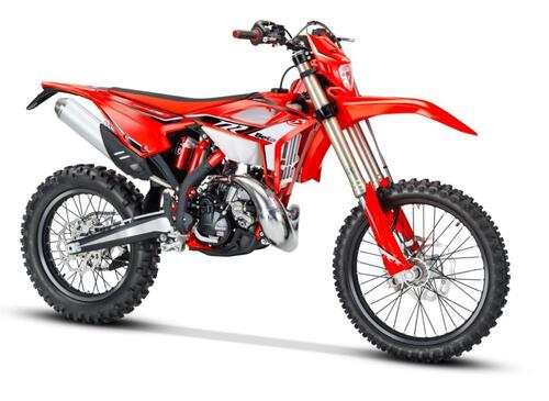 Beta RR Enduro 2022. Si rinnovano così gli otto modelli 2T e 4T (8)