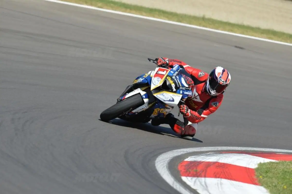 BMW S1000RR (7)