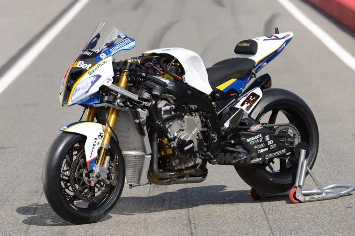 BMW S1000RR (24)