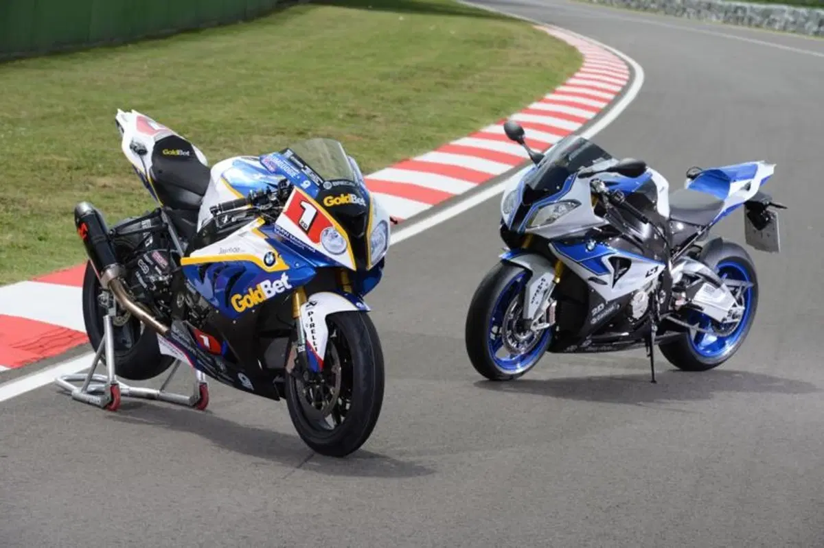 BMW S1000RR (42)