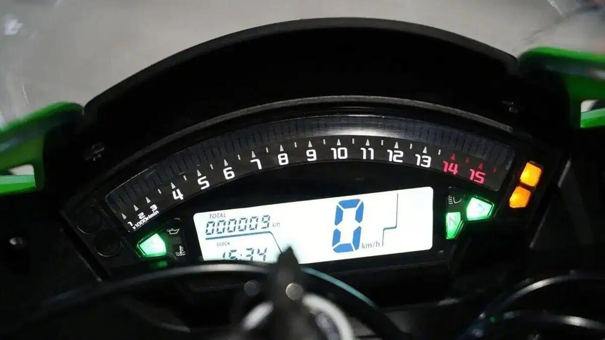 Xinshiji Finja 500, sognando la Ninja ZX-10R Kawasaki (6)