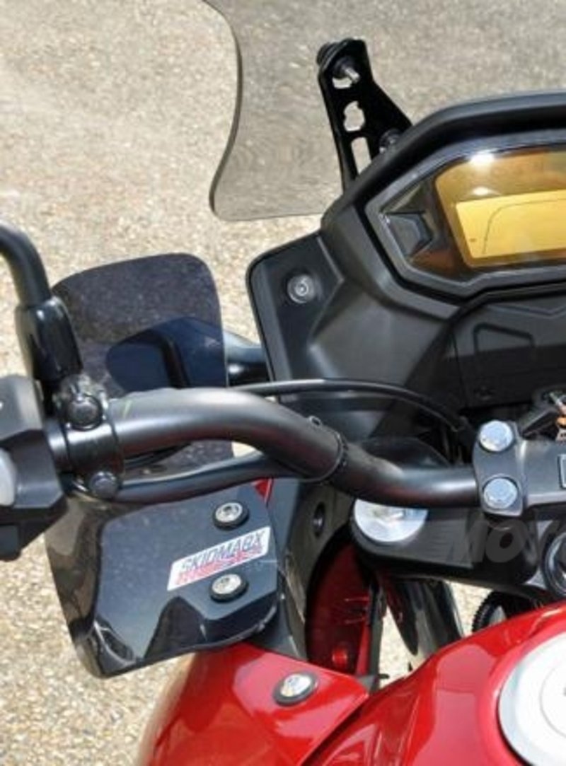 Styl presenta il kit Skidmarx per Honda CB500X