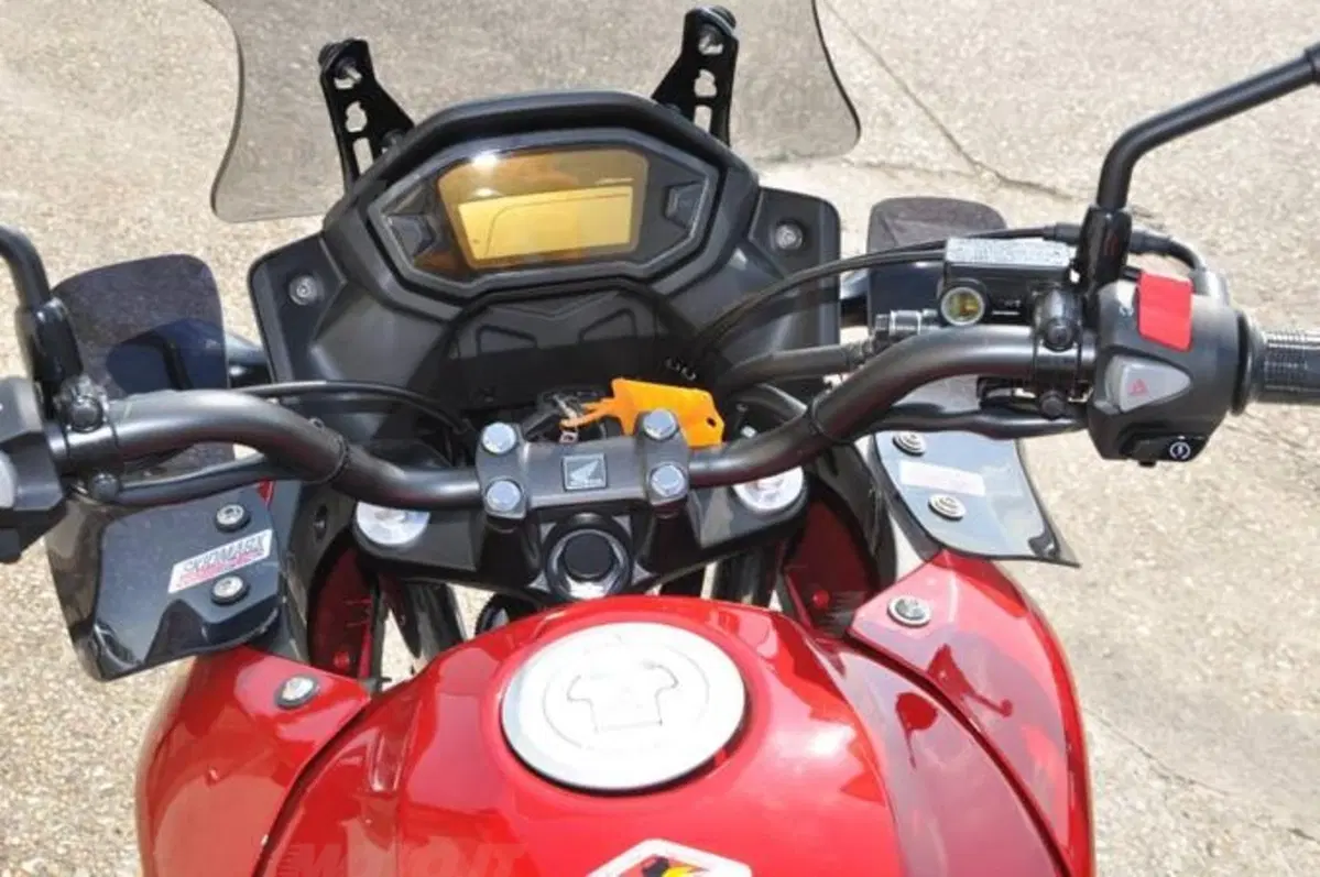 Styl presenta il kit Skidmarx per Honda CB500X (2)