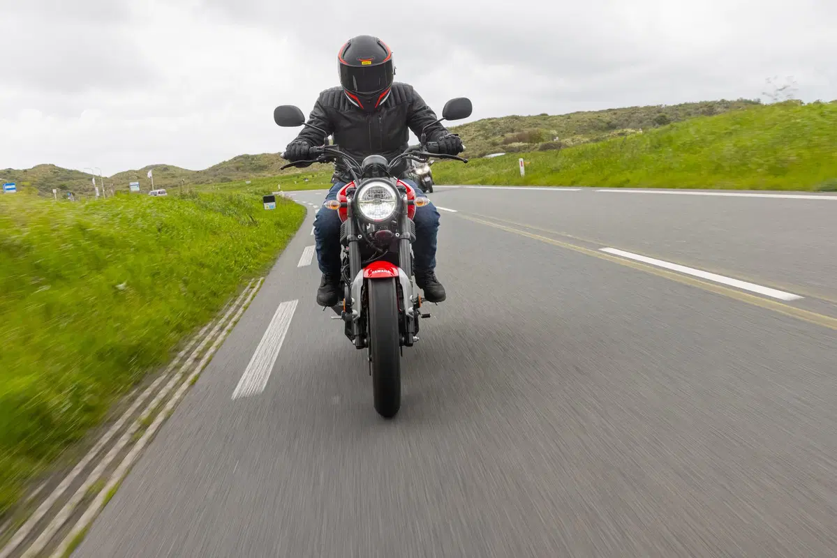 Yamaha XSR125: la piccola Faster Sons