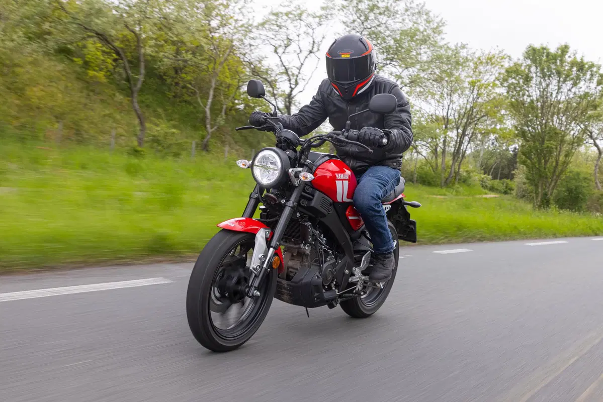 Yamaha XSR125: la piccola Faster Sons (3)