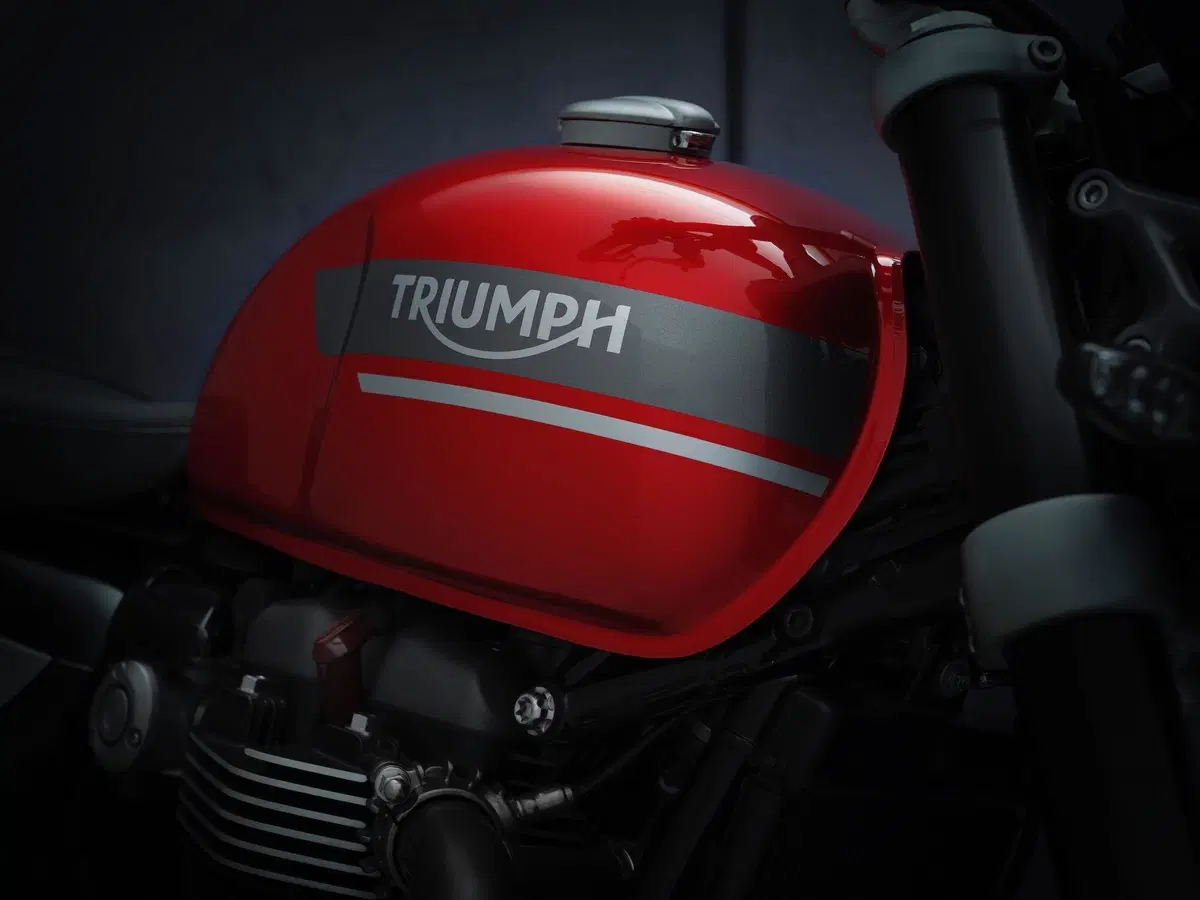 Nuova Triumph Speed Twin 2021: ancora più veloce e sportiva (11)
