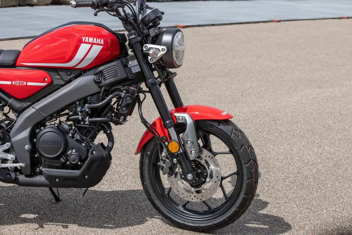 Yamaha XSR125: la piccola Faster Sons (2)