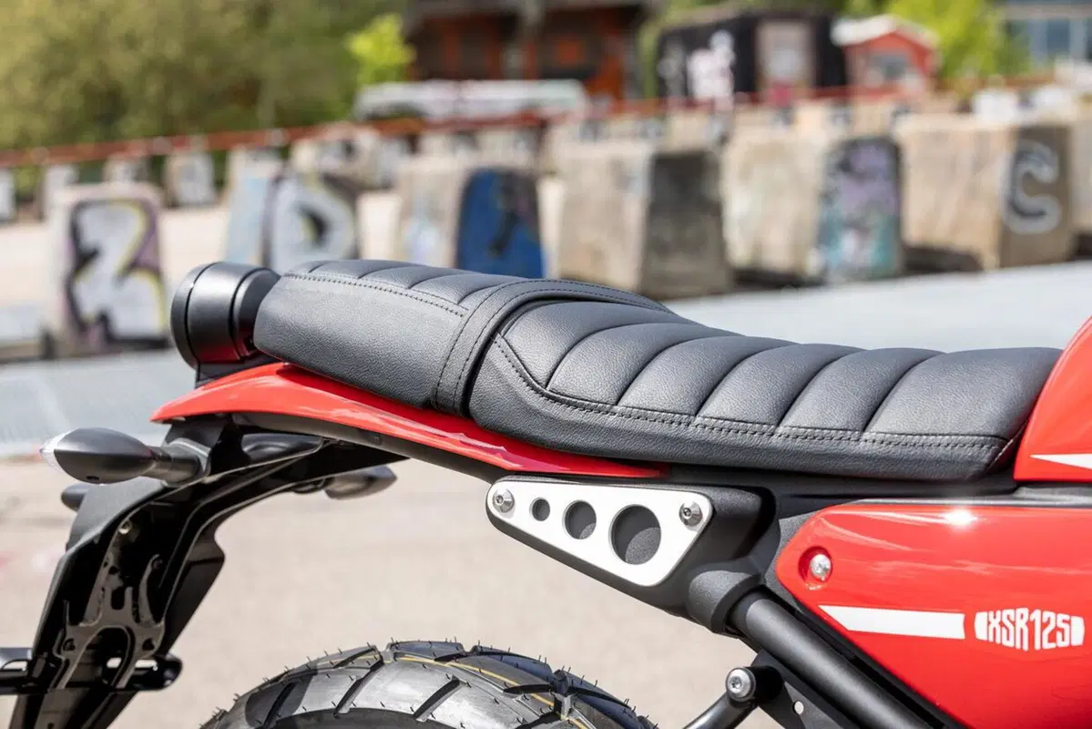 Yamaha XSR125: la piccola Faster Sons (9)