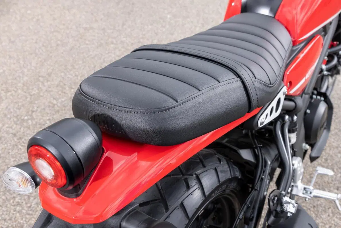 Yamaha XSR125: la piccola Faster Sons (10)