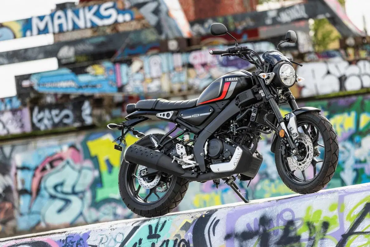 Yamaha XSR125: la piccola Faster Sons (13)