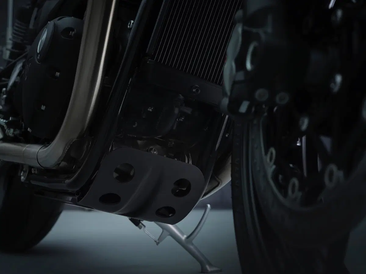 Nuova Triumph Speed Twin 2021: ancora più veloce e sportiva (2)