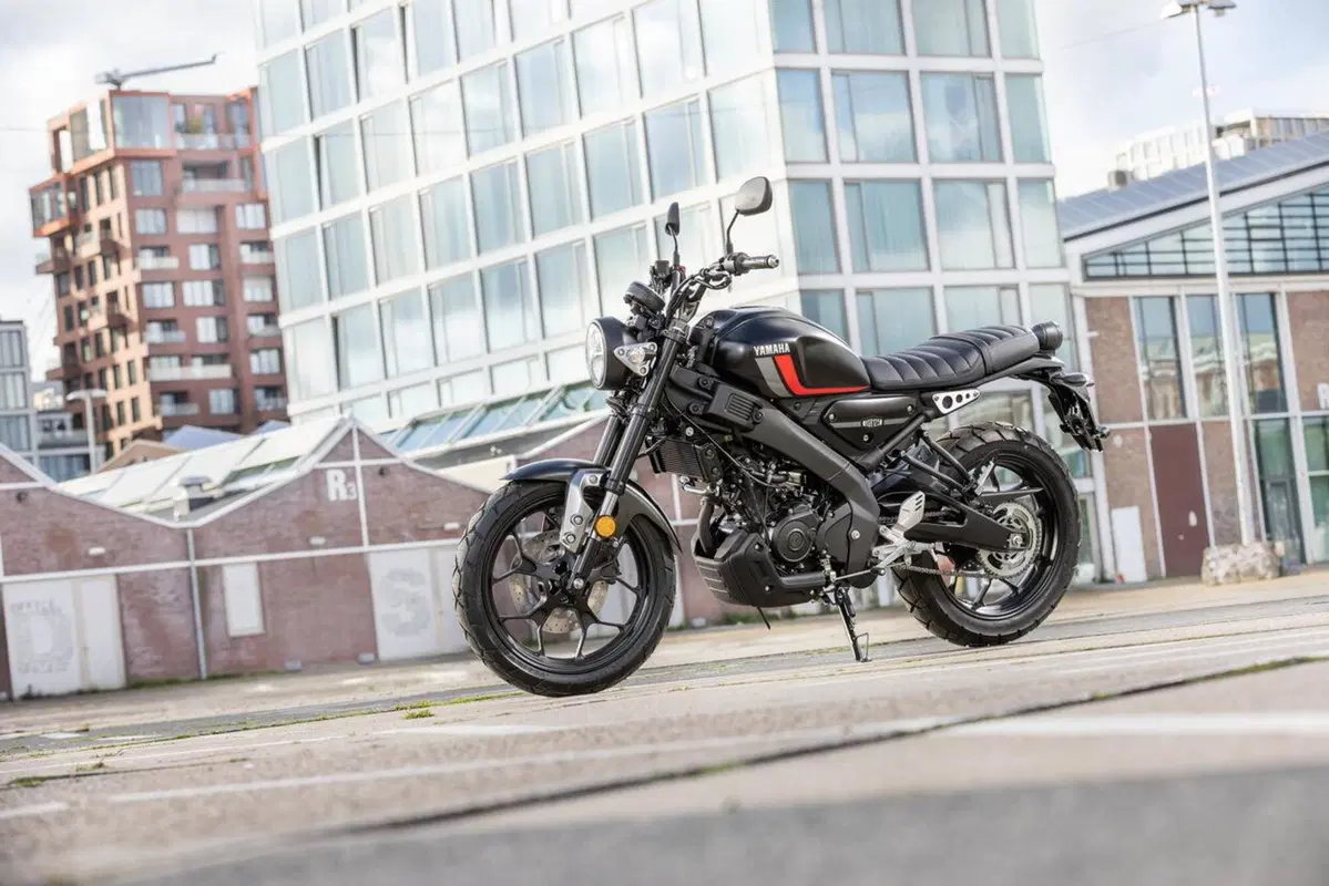Yamaha XSR125: la piccola Faster Sons (7)
