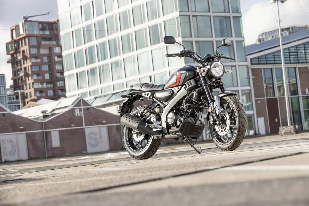Yamaha XSR125: la piccola Faster Sons (8)