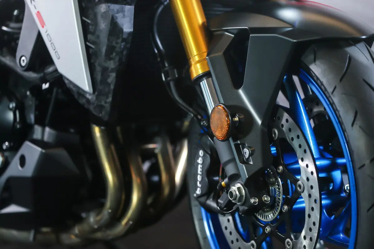 Suzuki GSX-S1000 (11)