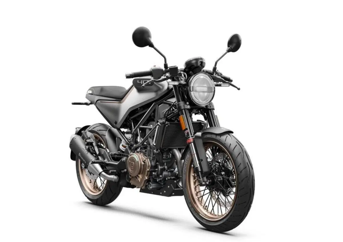 FK Motors, Feiken TT 250. Quasi una Husqvarna Vitpilen (6)
