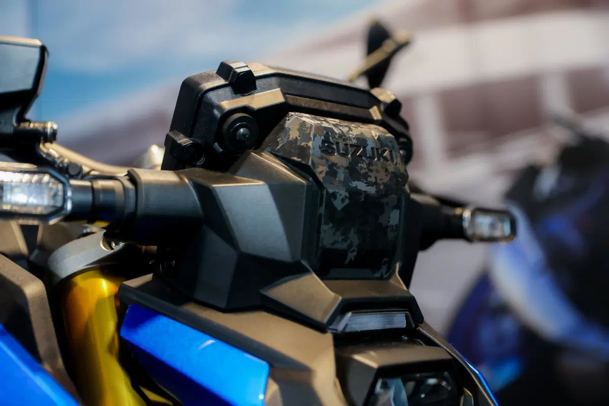 Suzuki GSX-S1000 (2)
