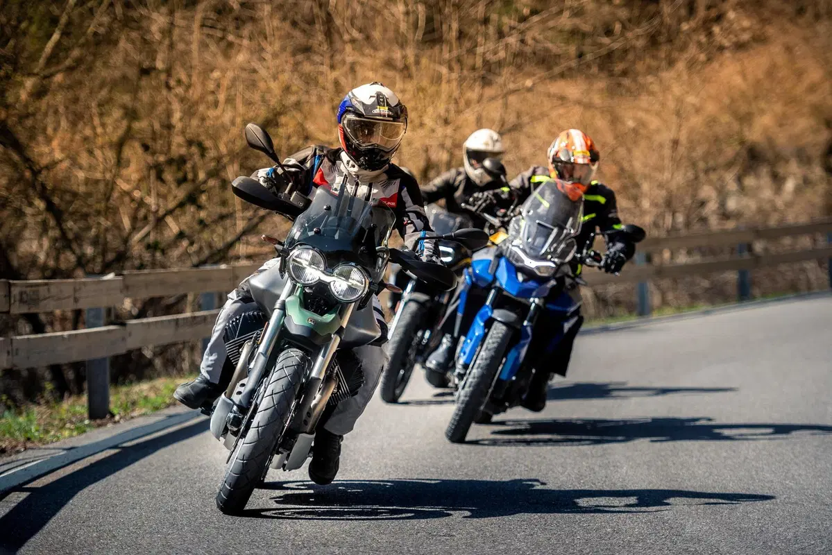 Maxienduro 1000 2021 TEST: BMW F750GS vs Moto Guzzi V85TT vs Triumph Tiger 850 Sport! (3)