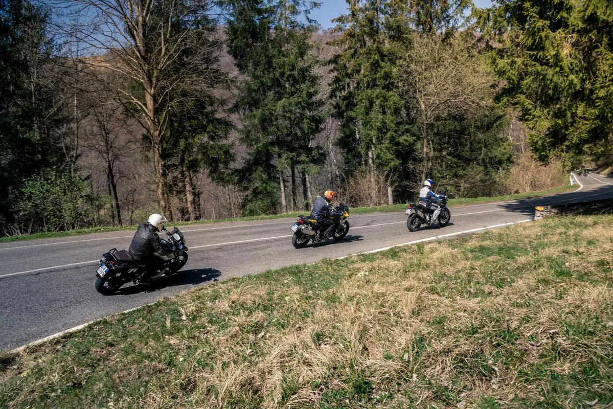 Maxienduro 1000 2021 TEST: BMW F750GS vs Moto Guzzi V85TT vs Triumph Tiger 850 Sport! (12)