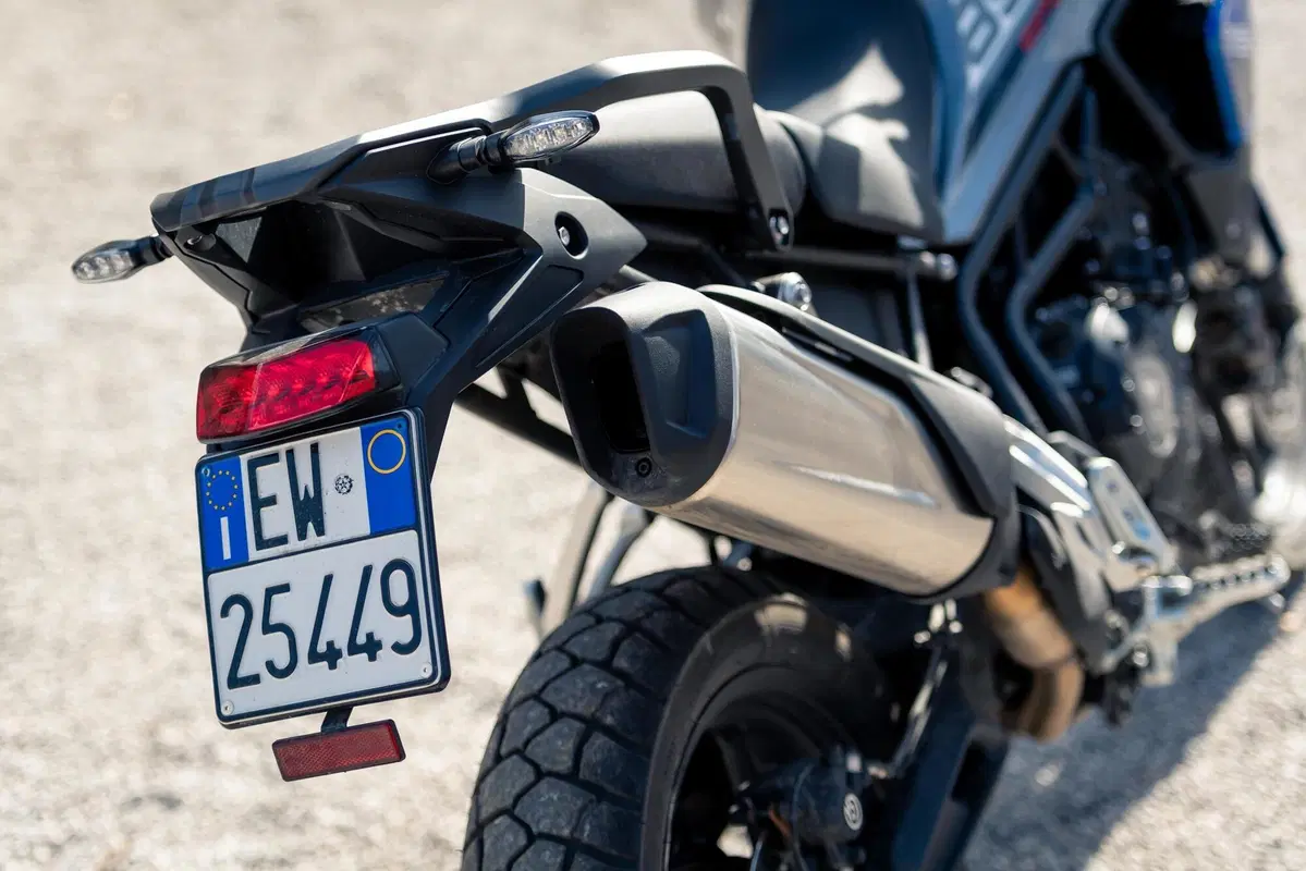 Maxienduro 1000 2021 TEST: BMW F750GS vs Moto Guzzi V85TT vs Triumph Tiger 850 Sport! (31)