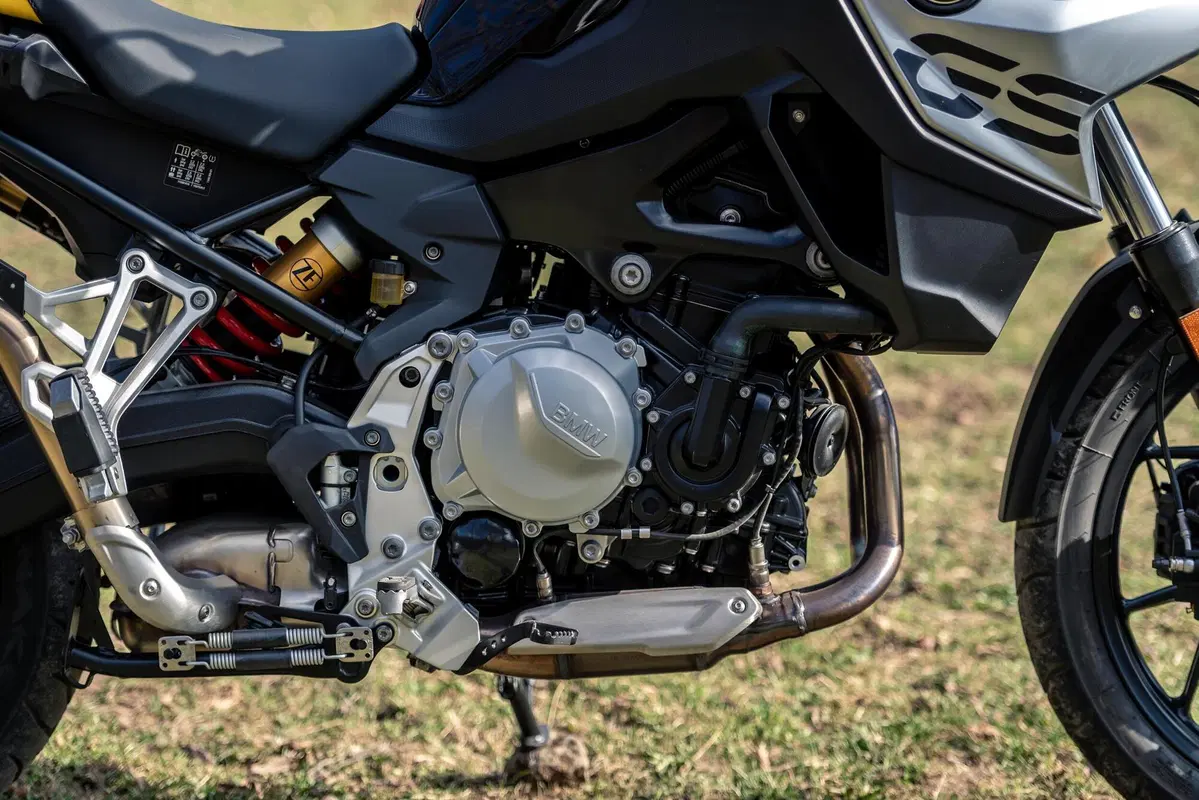 Maxienduro 1000 2021 TEST: BMW F750GS vs Moto Guzzi V85TT vs Triumph Tiger 850 Sport! (41)