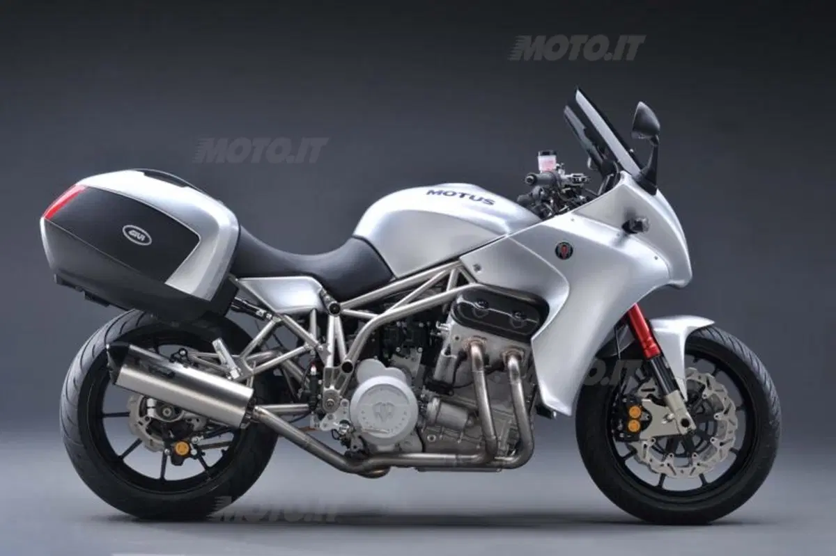 Motus MST, debutta a Laguna Seca (4)