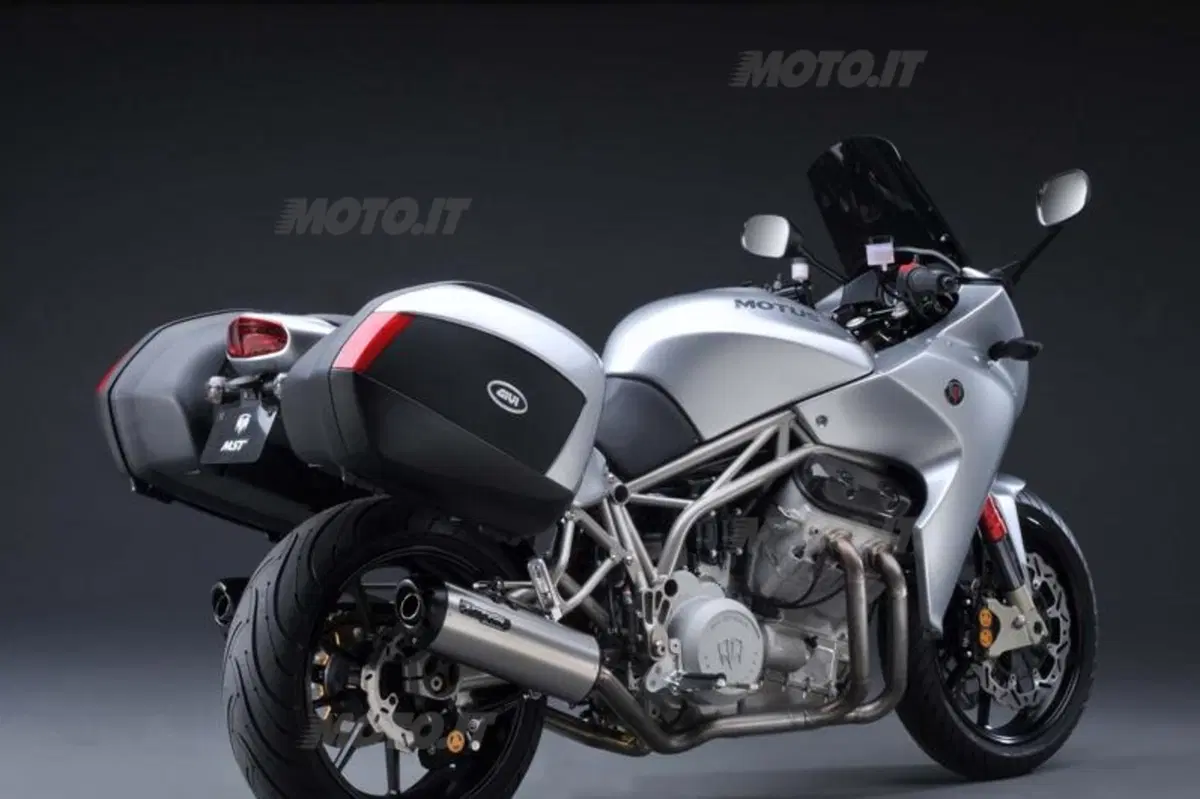 Motus MST, debutta a Laguna Seca (6)
