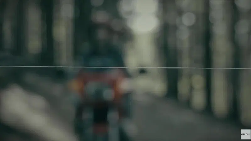 Lo spot pubblicitario e i cavi metallici assassini [AGGIORNATO]