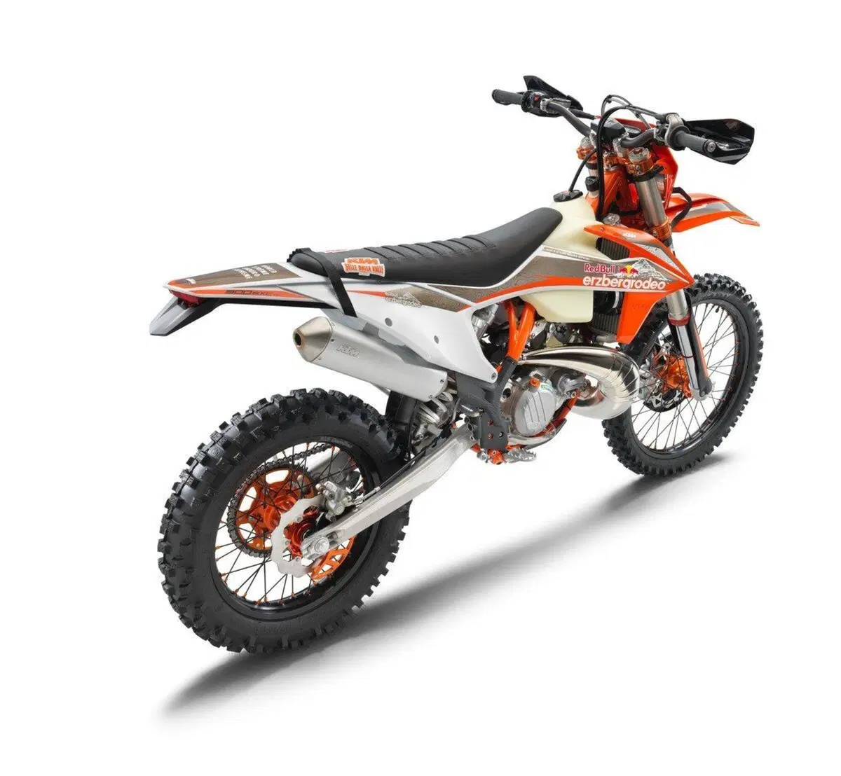 KTM 300 EXC TPI 2022 ErzbergRodeo: ecco la versione top per chi fa cose hard